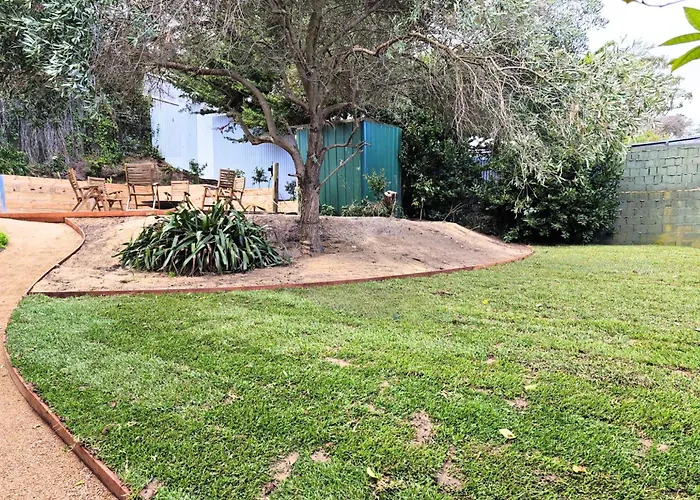 \'The Azarra\' Coastal Serenity For Families In Rye